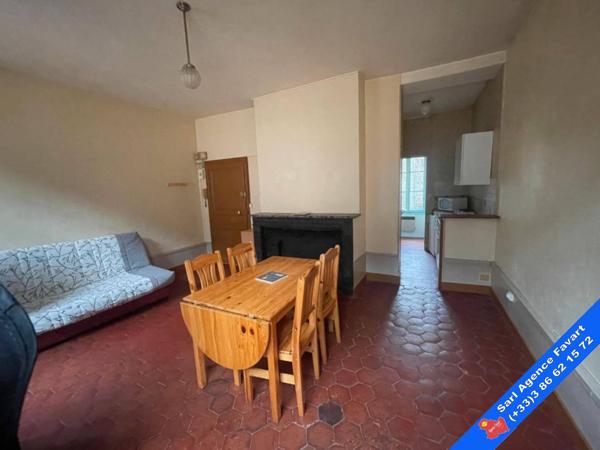 Immeuble 165.84m² à vendre à Joigny 89300