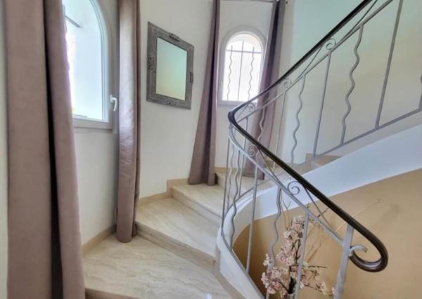 Carqueiranne (83320) Villa avec piscine sur le Port de Carqueiranne