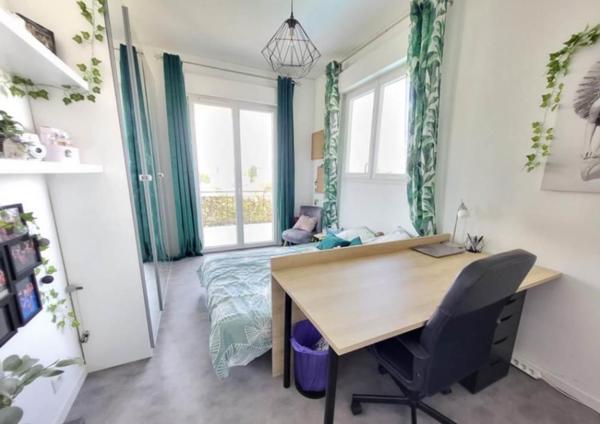 Carqueiranne (83320) Villa avec piscine sur le Port de Carqueiranne