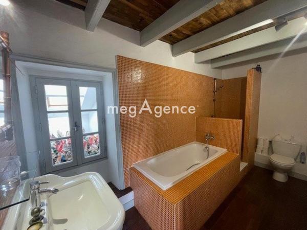 Maison à LARMOR-BADEN, 56870 - 6 pièces 130m²