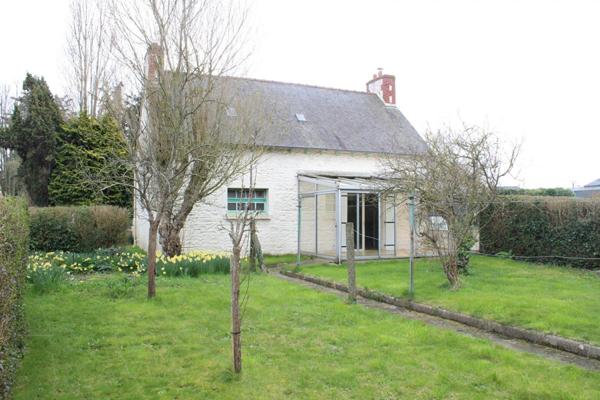 Exclusivité!! Côtes d'Armor 22590 Pordic. 2 chambres, garage indépendant, terrain