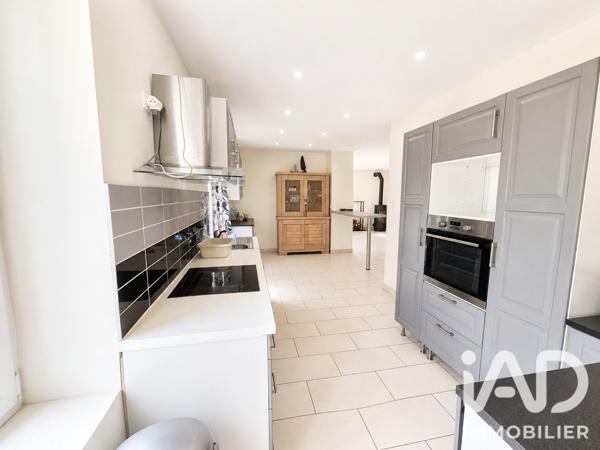 Maison à vendre 6 pièces 170 m² Lucy-le-Bocage