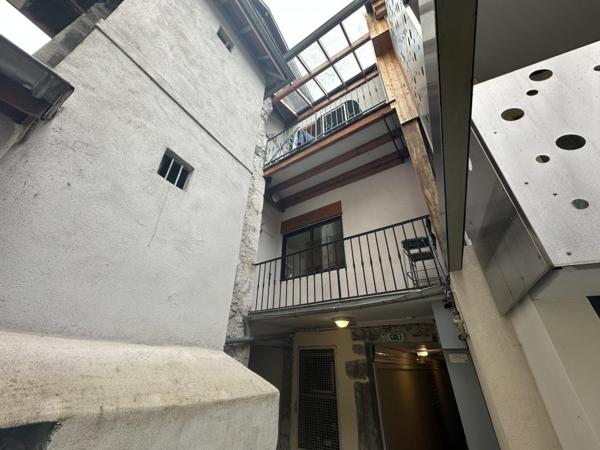 T3 avec de beaux volumes, rue d'Italie, à Chambéry