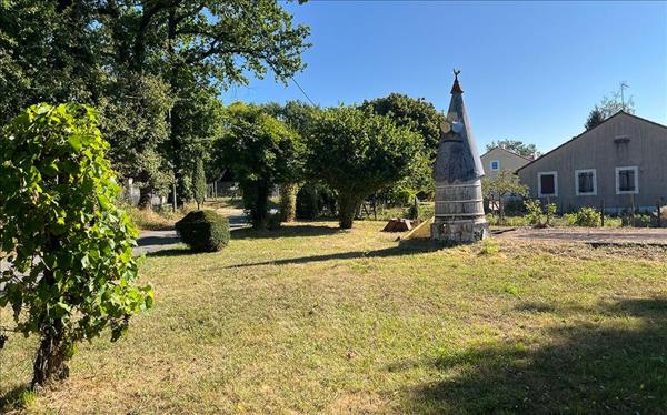 Terrain à vendre |  Villetoureix |  420 m²