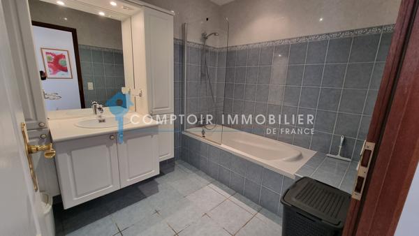 Villa
                                                                                                                                                                                                                                                                                                                        4 pièce(s)                                                                                                                                                                                                          3 chambre(s)                                                                                                                                                                                                          73  m²
