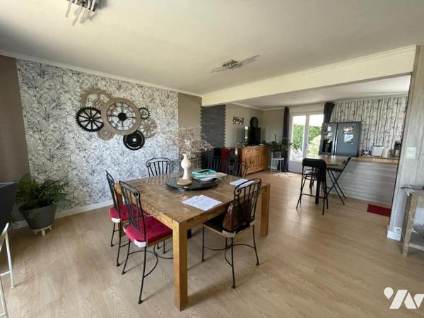 A VENDRE- MAISON 3 CHAMBRES -LIVRE LA TOUCHE