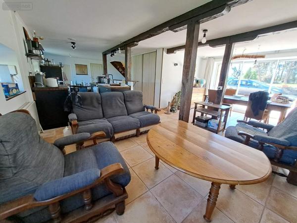 Fonds et/ou murs commerciaux à vendre à La Selle-Craonnaise en Mayenne (53800), ref : 076/2749-VER