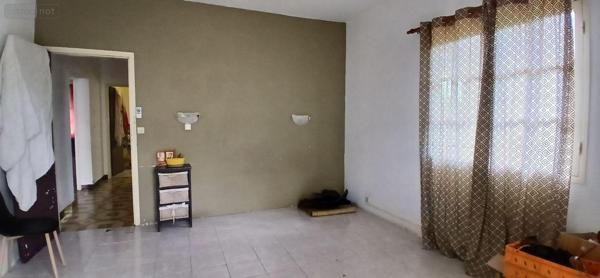 Maison à vendre à Sainte-Marie à la Réunion (97438), ref : 97404/12   
GRANDE MONTEE