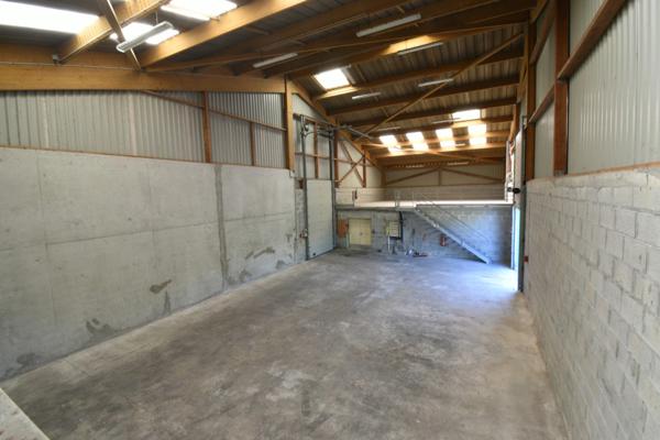 Local/bureau à vendre FLERS (61)