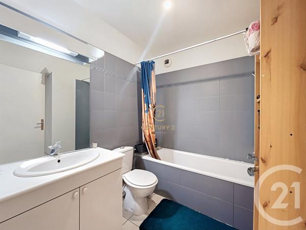 Appartement F1 à vendre  1 pièce - 40 m2 LYON - 69008