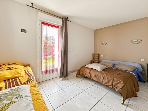 Maison 128m² avec piscine sur 3047m²