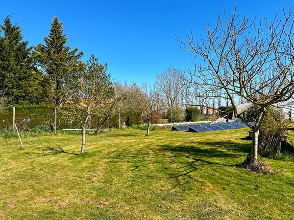 Maison 128m² avec piscine sur 3047m²