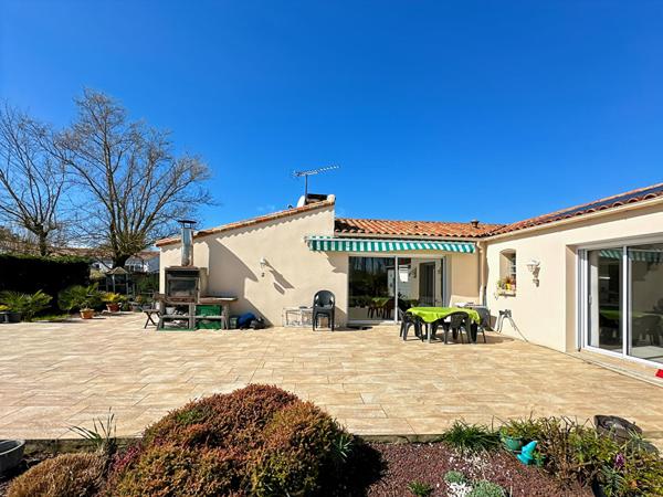 Maison 128m² avec piscine sur 3047m²