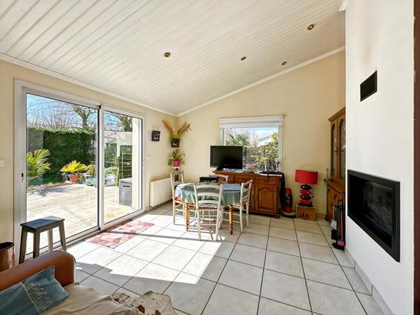 Maison 128m² avec piscine sur 3047m²