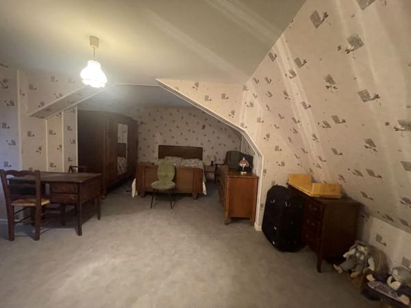 Vente Maison137 m² - 6 Pièces - LIGNIERES (18160)