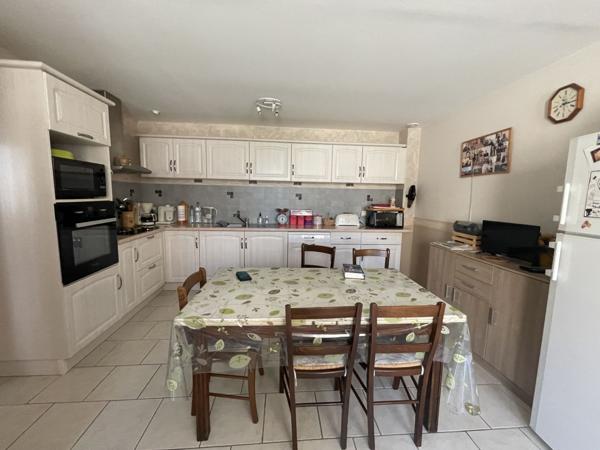 Vente Maison137 m² - 6 Pièces - LIGNIERES (18160)