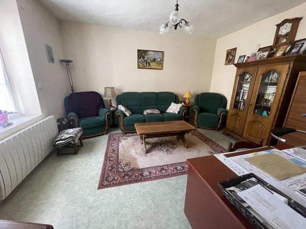 Vente Maison137 m² - 6 Pièces - LIGNIERES (18160)