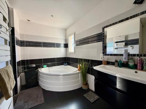 Maison à vendre 6 pièces  (30)