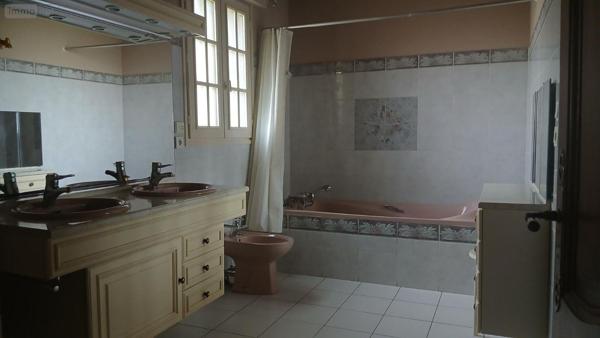 Maison à vendre à Forges-les-Eaux en Seine-Maritime (76440), ref : VENT/527