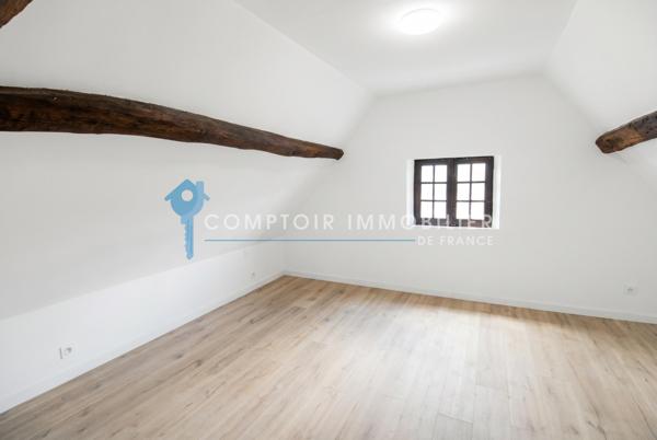 Propriete
                                                                                                                                                                                                                                                                                                                        10 pièce(s)                                                                                                                                                                                                          6 chambre(s)                                                                                                                                                                                                          227  m²