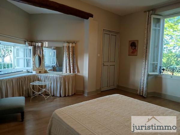 Cairanne (84290) Partie de mas meublée de charme à Cairanne