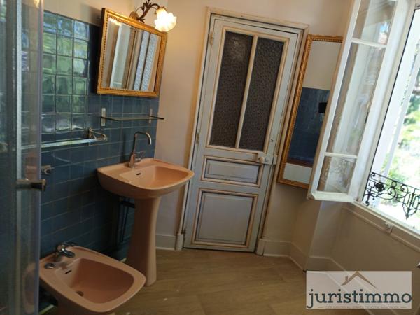 Cairanne (84290) Partie de mas meublée de charme à Cairanne