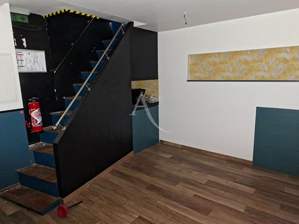 Local commercial Paris RDC + sous-sol