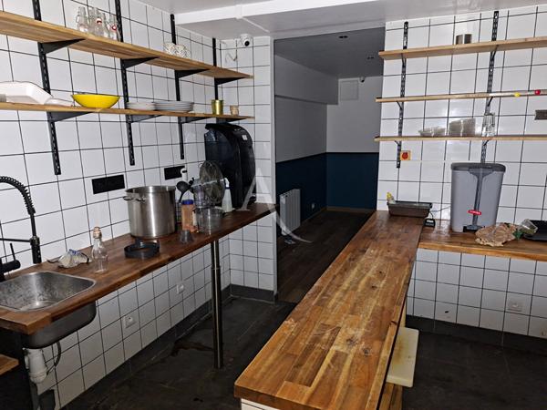 Local commercial Paris RDC + sous-sol