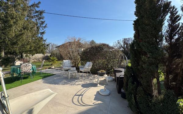 Maison à vendre    5 pièces •  Tignieu-Jameyzieu