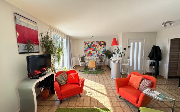 Maison à vendre    5 pièces •  Tignieu-Jameyzieu
