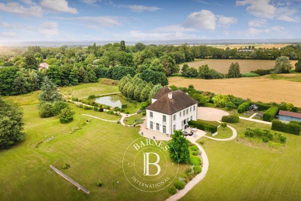 Beaune, Maison 5 Chambres -  397 m² à vendre