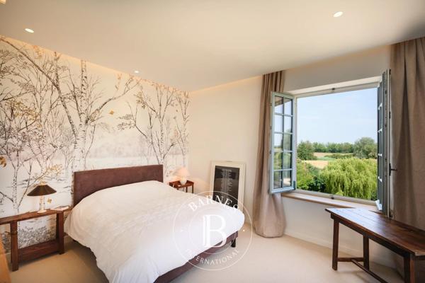 Beaune, Maison 5 Chambres -  397 m² à vendre