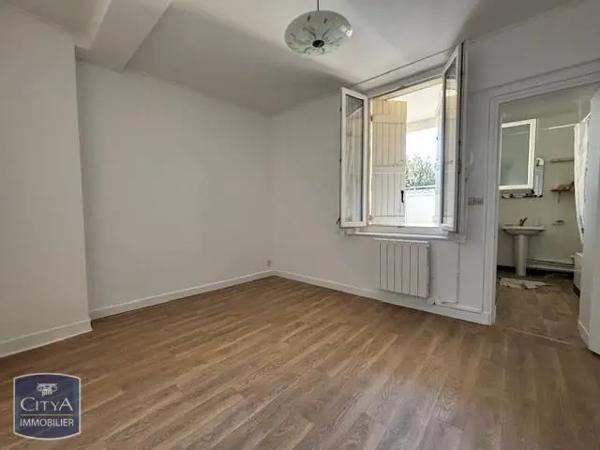 Appartement à louer 2 pièces 44.45m² Charly-sur-Marne (02310)