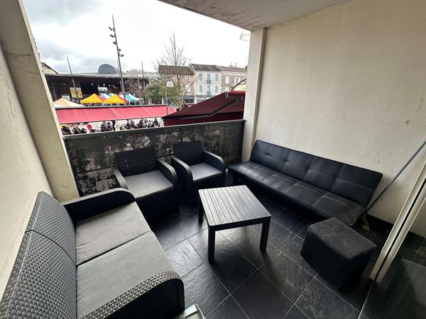 A louer Appartement T3 Meublé atypique hyper centre Mont De Marsan 2 chambres balcon