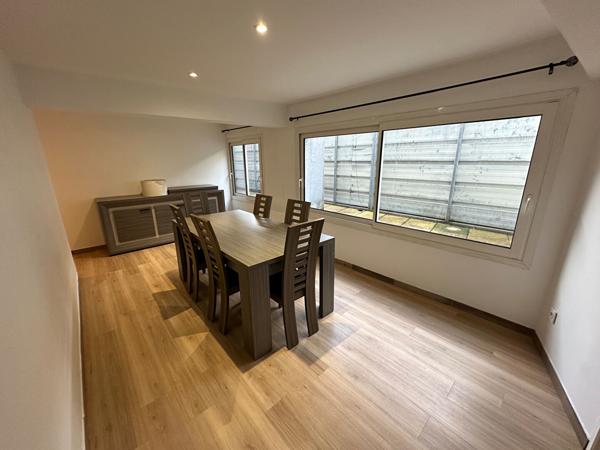 A louer Appartement T3 Meublé atypique hyper centre Mont De Marsan 2 chambres balcon