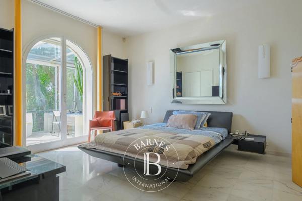 Sanary-sur-Mer, Maison 4 Chambres -  400 m² à vendre