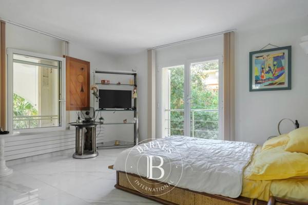 Sanary-sur-Mer, Maison 4 Chambres -  400 m² à vendre