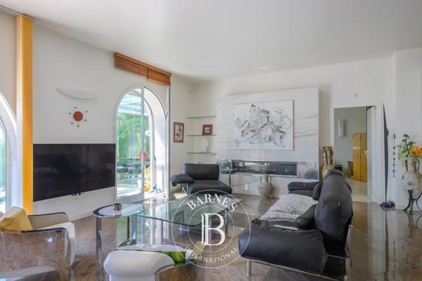 Sanary-sur-Mer, Maison 4 Chambres -  400 m² à vendre
