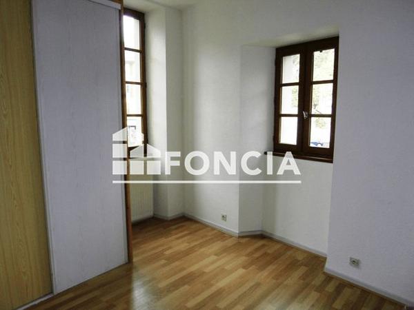 Location Appartement 3 pièces 71 m² - HOTEL FAVIER Chambery 73000