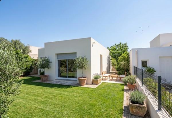 -CALVI- MAISON INDEPENDANTE DE PLEIN PIED  SECTEUR PRIVILEGIE JARDIN