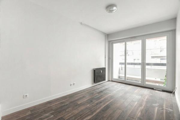 PARIS (75012) - QUARTIER DE PICPUS - T3/T4 - 86M2 - TRÈS CALME – TRÈS LUMINEUX – TRAVERSANT - DEUX LOGGIAS (9M2) - DPE C