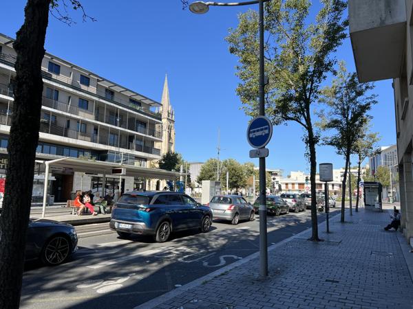 MERIGNAC CENTRE T3 61M² AVEC PKG