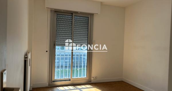 Location Appartement 2 pièces 46.82 m² - Paris 75015