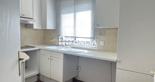 Location Appartement 2 pièces 46.82 m² - Paris 75015