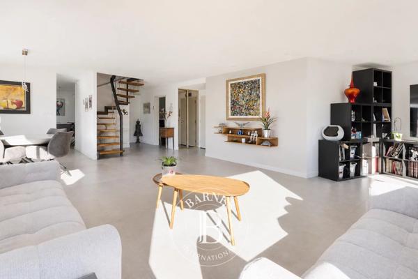 Nancy, Appartement 4 Chambres -  237 m² à vendre