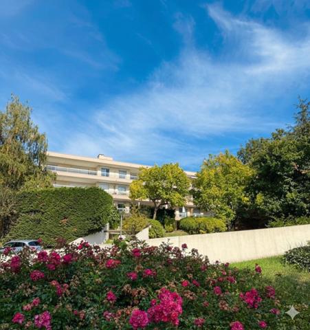 Appartement à vendre 2 pièces MONTMORENCY (95) avec terrasse et jardin