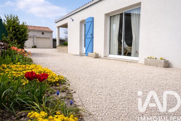 Maison à vendre 6 pièces 128 m² Aiffres