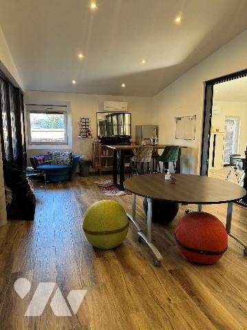 Immeuble a usage de bureau (coworking) en hyper centre ville de 262 m²