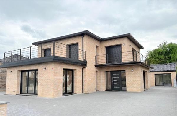 Maison récente, confortable et familiale !!