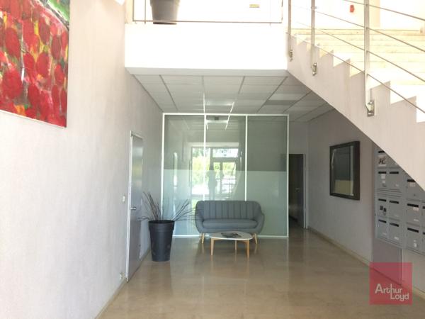 LOCATION BUREAUX - LOYER ATTRACTIF - LATTES